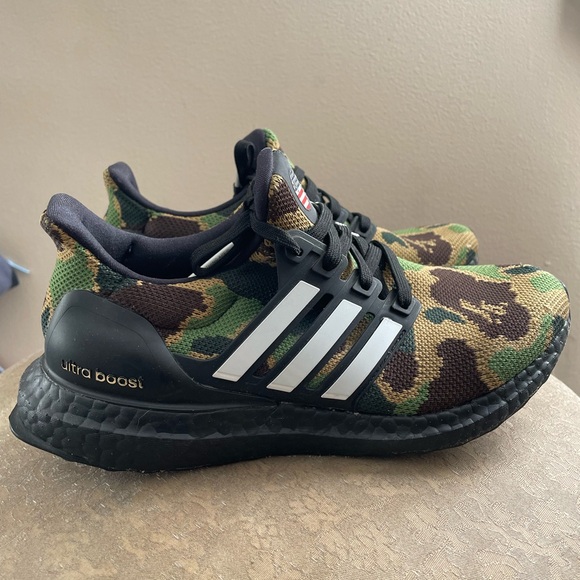 Bape x Adidas ultraboost sneakers - Picture 4 of 6